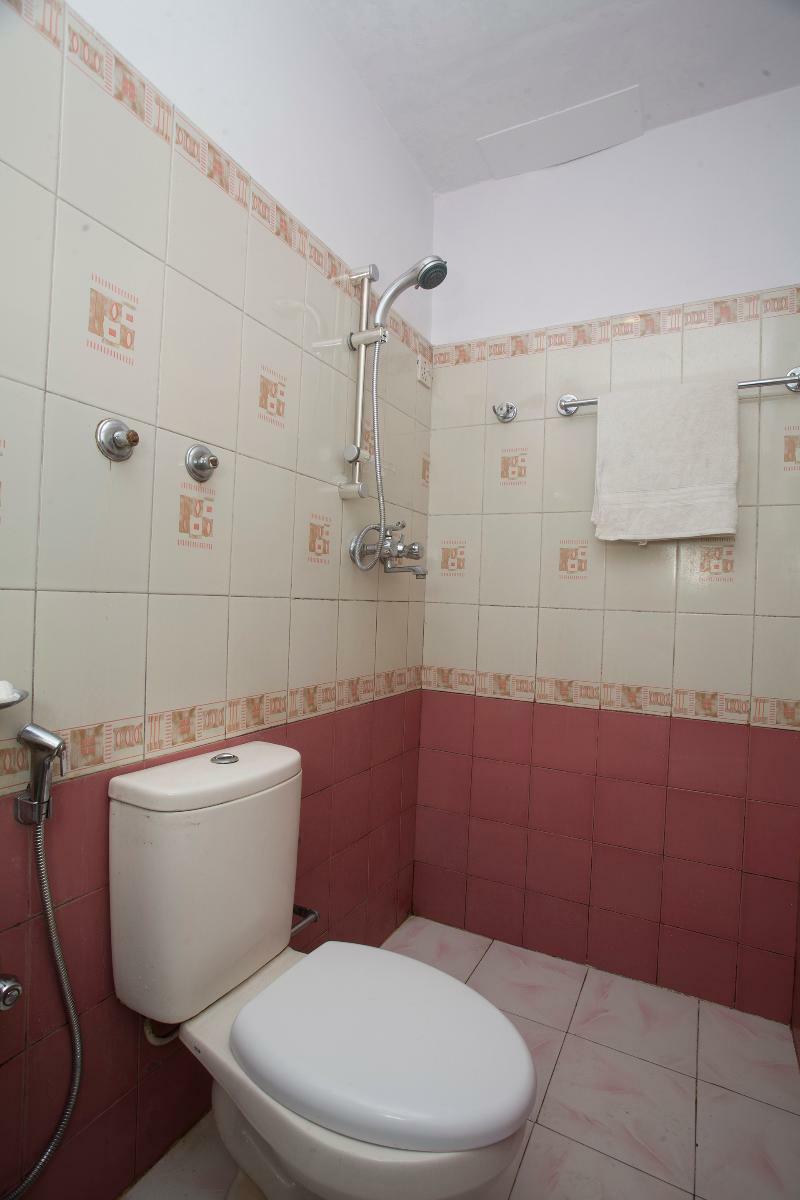 Oyo 149 Kalpa Brikshya Hotel Катманду Экстерьер фото
